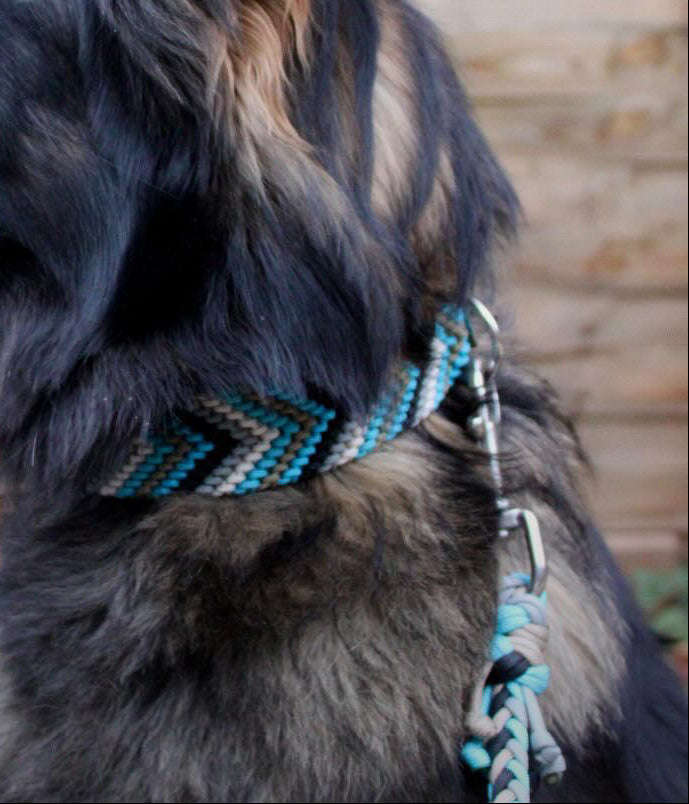 Paracord-Halsband „Luva“