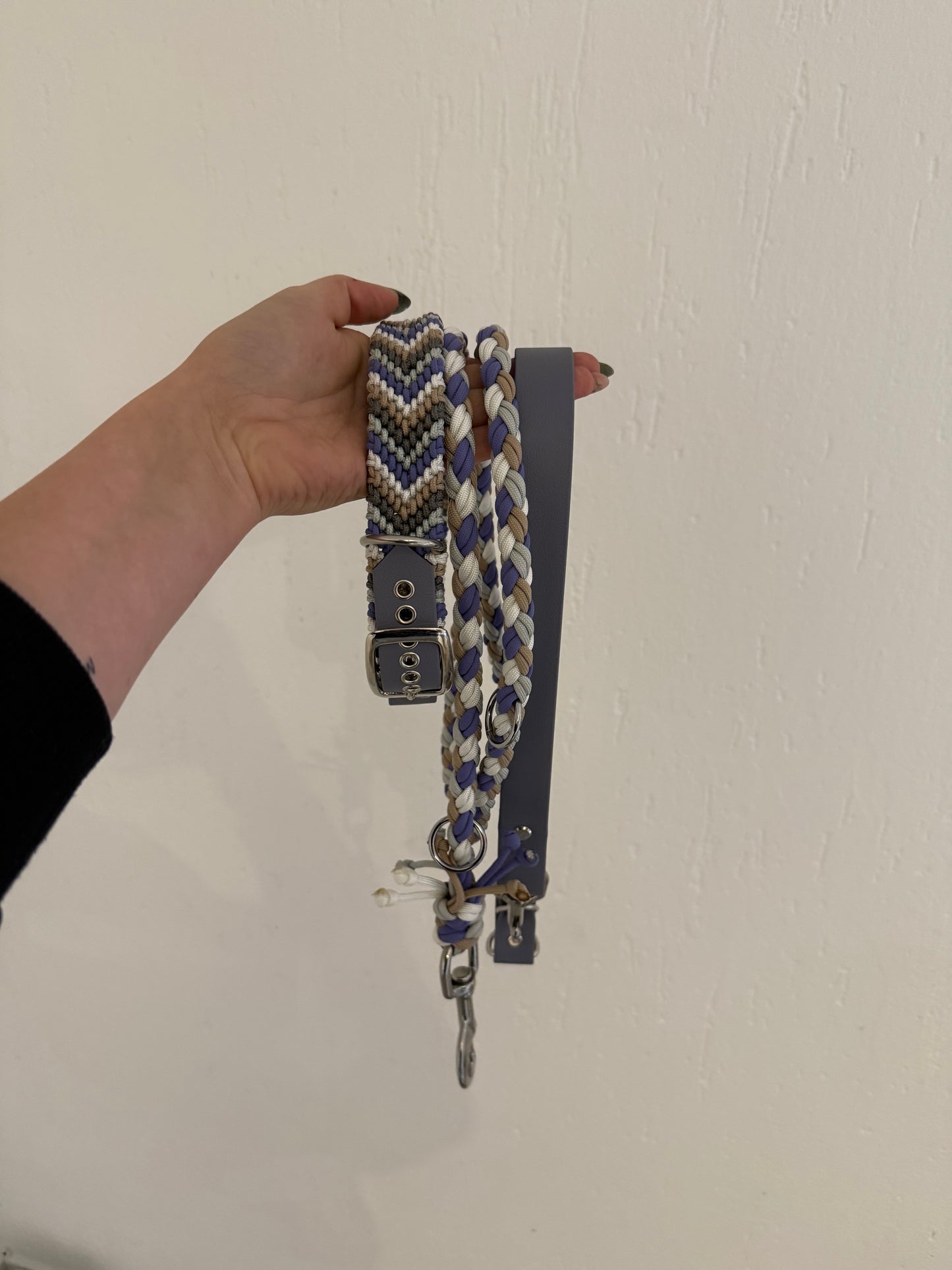 Paracord-Halsband „Luva“